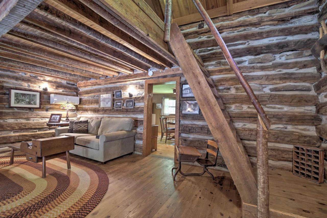 Historic Cabin Grill And Hiking Trail Access! Bryson City Eksteriør bilde