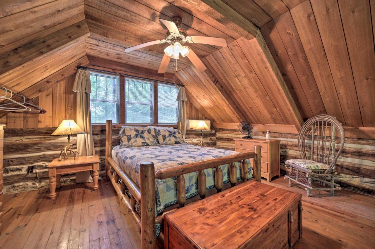 Historic Cabin Grill And Hiking Trail Access! Bryson City Eksteriør bilde