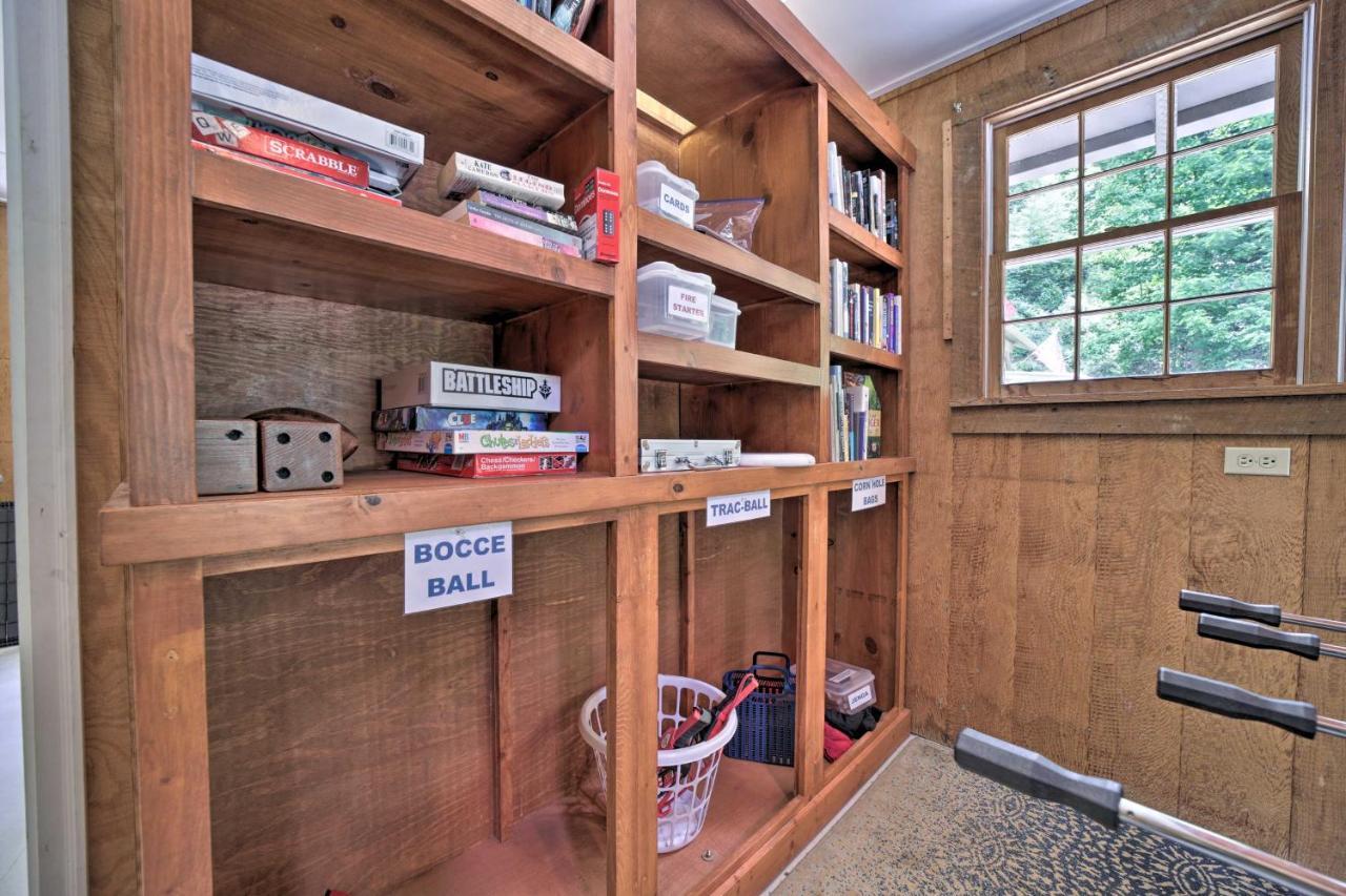 Historic Cabin Grill And Hiking Trail Access! Bryson City Eksteriør bilde